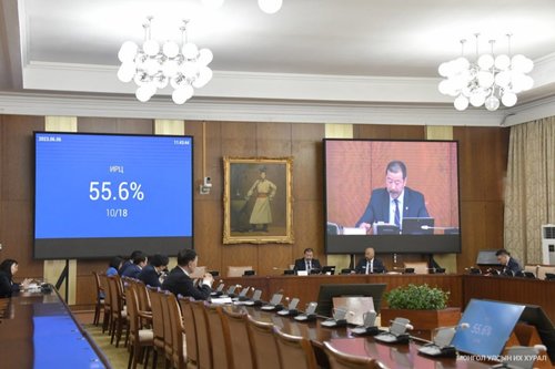 Б.Чойжилсүрэн: Эрчим хүчний үнийг либералчлах шаардлагатай байна